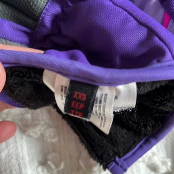 Head Mittens - Picture 3 of 5